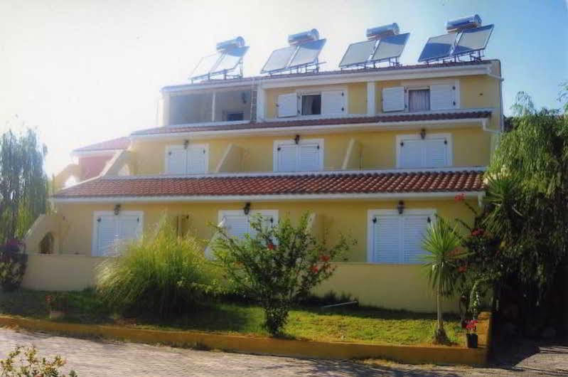 Pegasos Studios Karavádhos Esterno foto